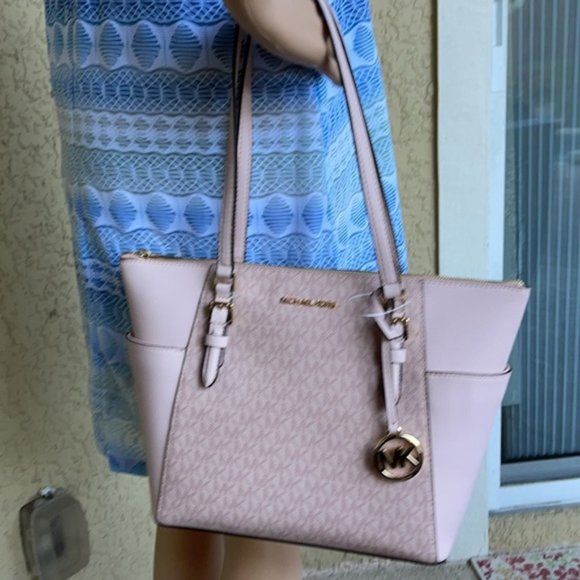 MICHAEL KORS Charlotte Large Top Zip Tote Ballet - Picture 13 of 16